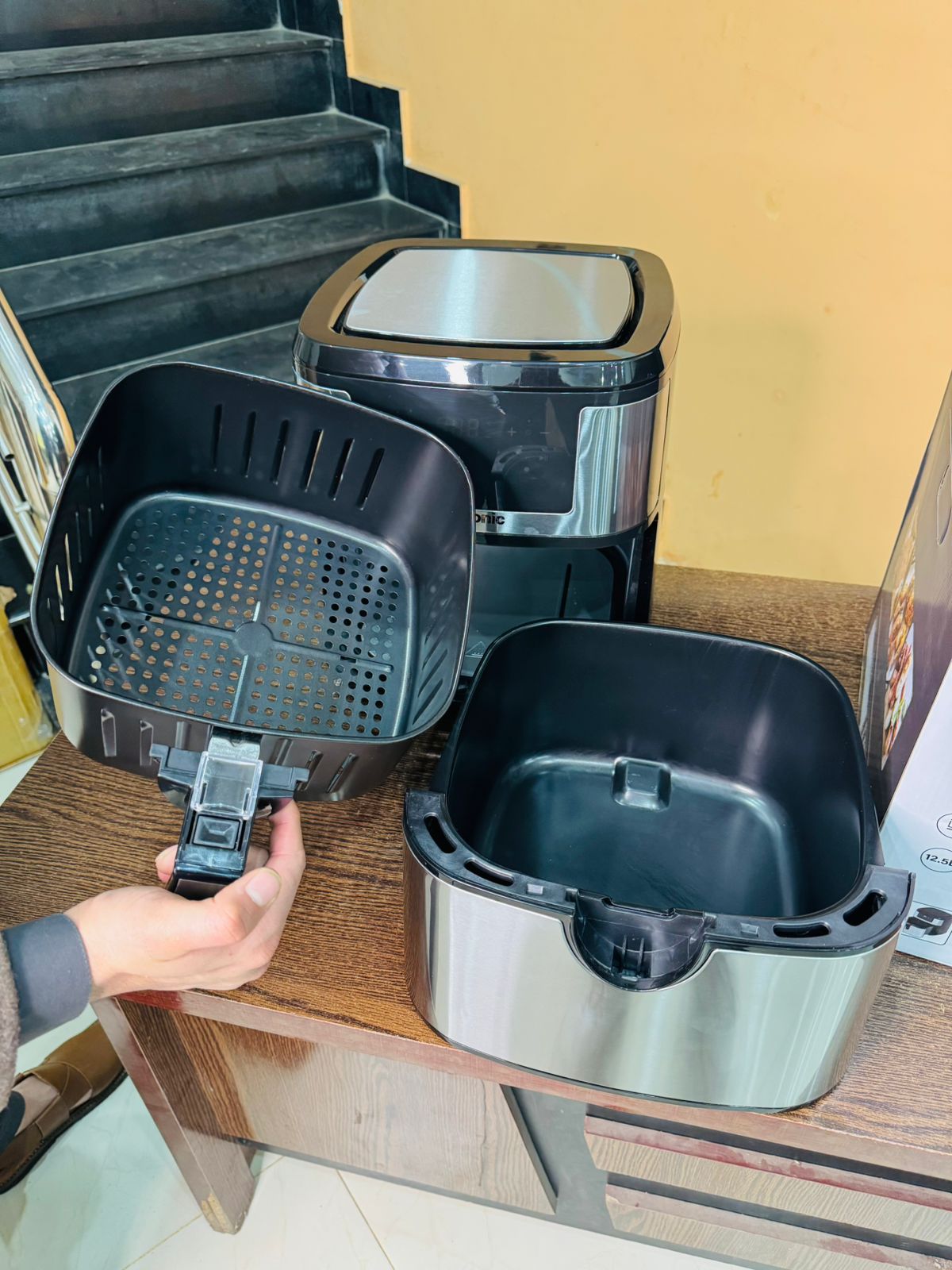PANASONIC AIR FRYER 12.5 LITRE MODEL HDF6786/100