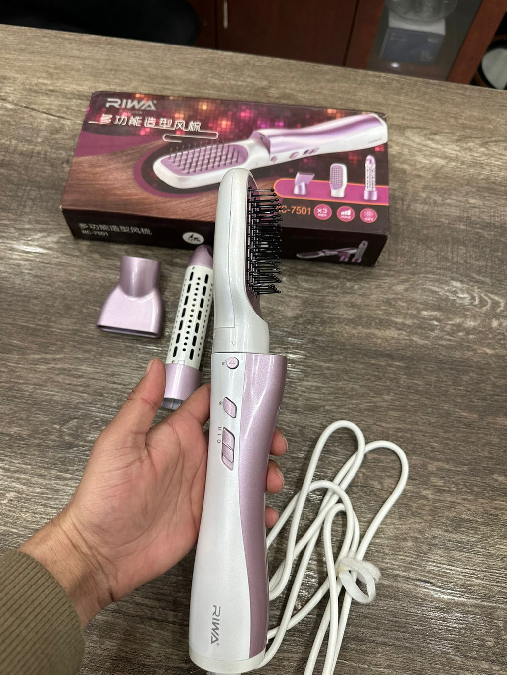 RIWA MULTIFUCTION STYLING COMB
