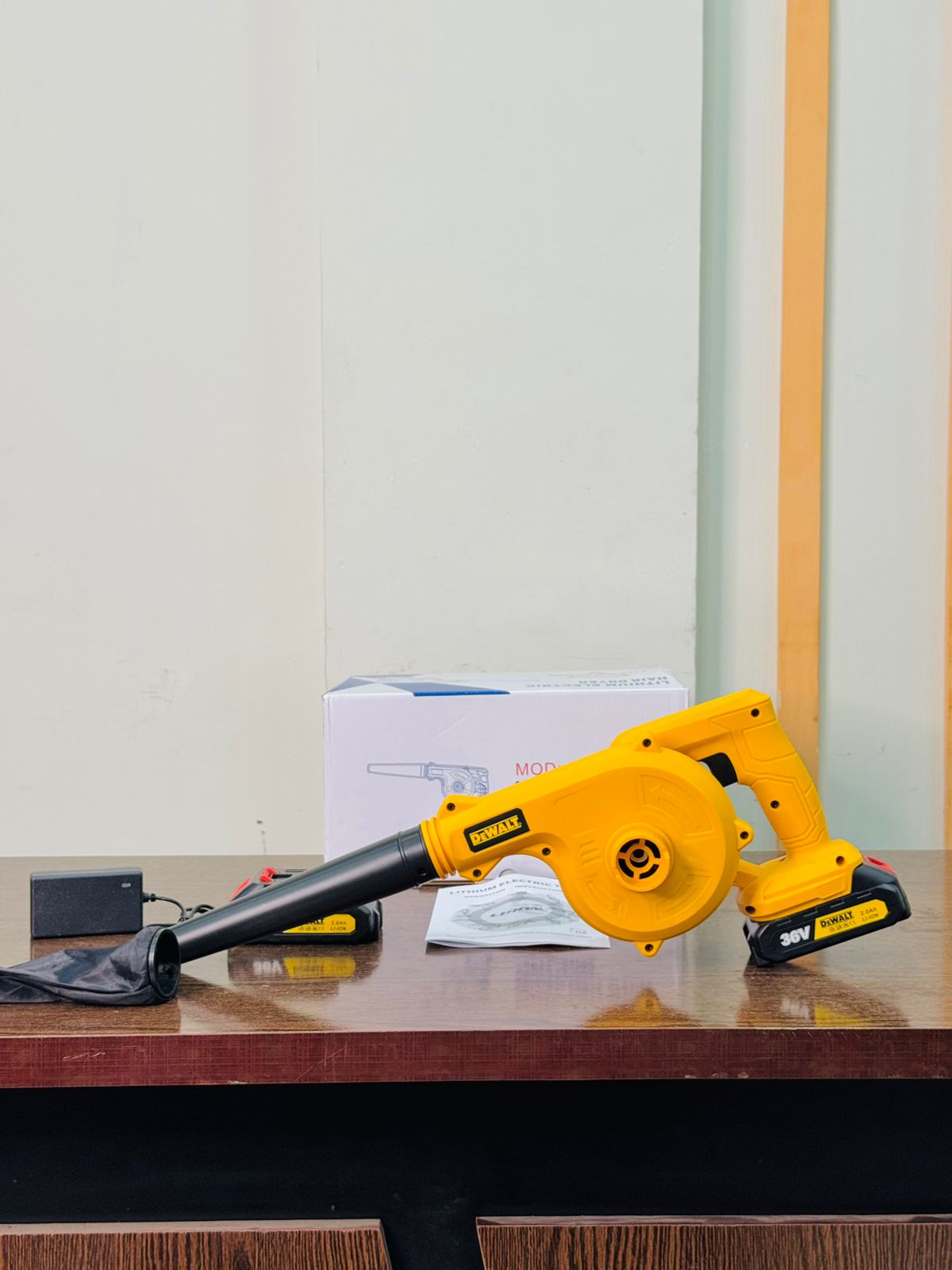 DEWALT AIR BLOWER 36V