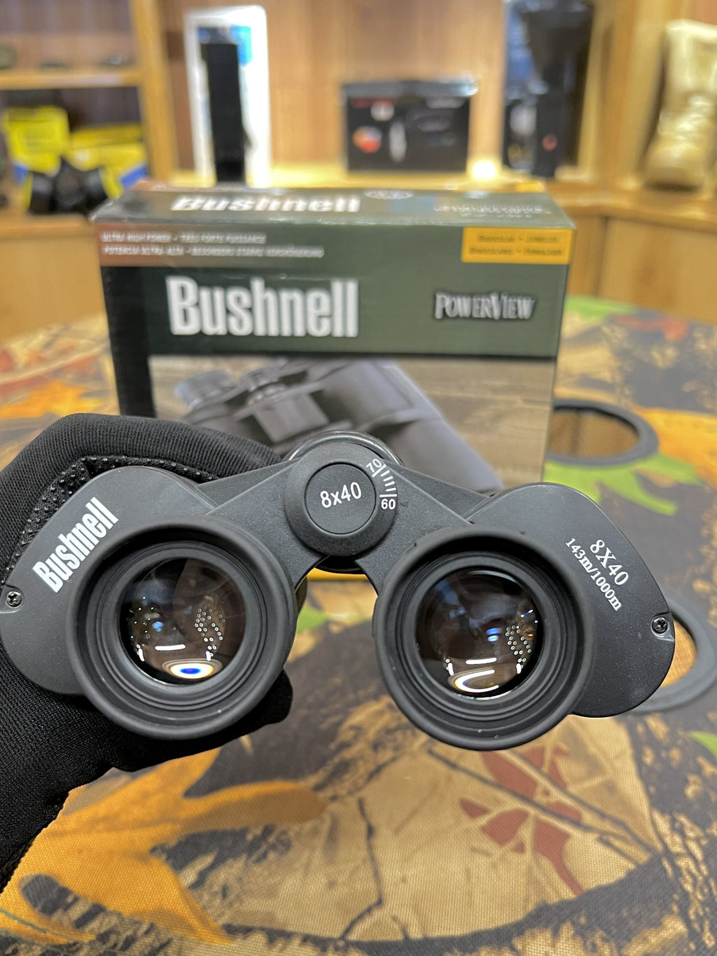 Premium Bushnell 8×40 Binoculars