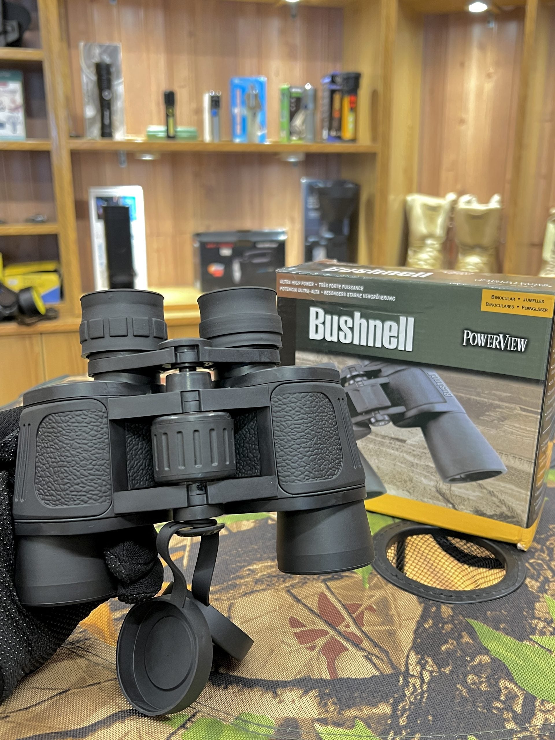 Premium Bushnell 8×40 Binoculars