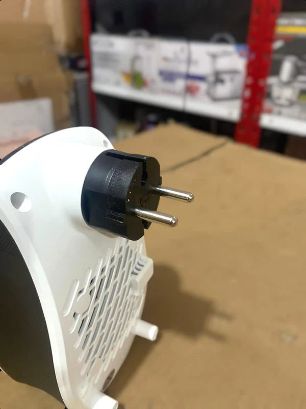 QUIGG Mini Plug-in Heater