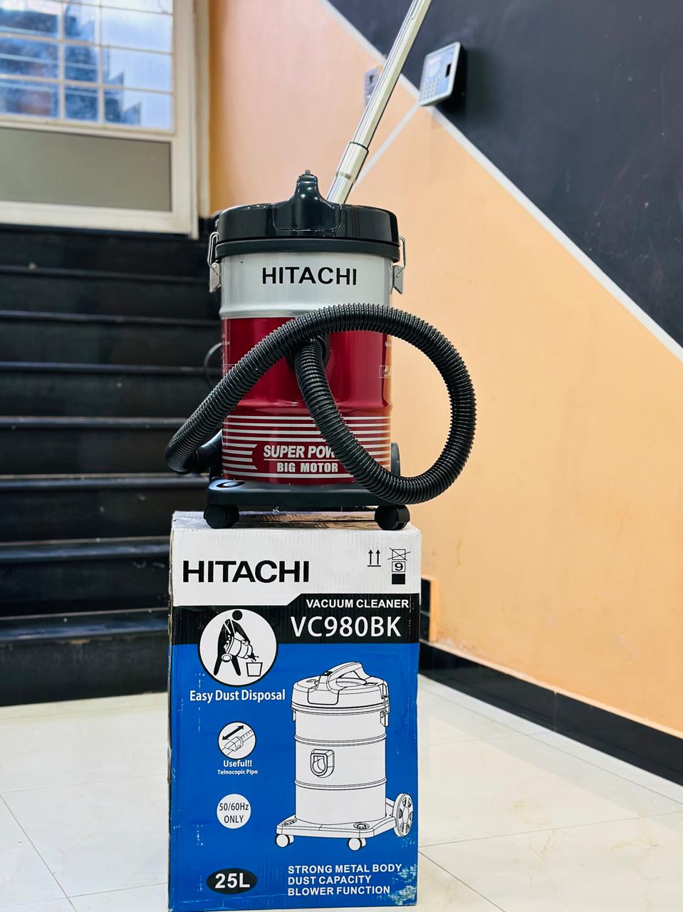 HITACHI IMPORTED VACUUM CLEANER 25 L