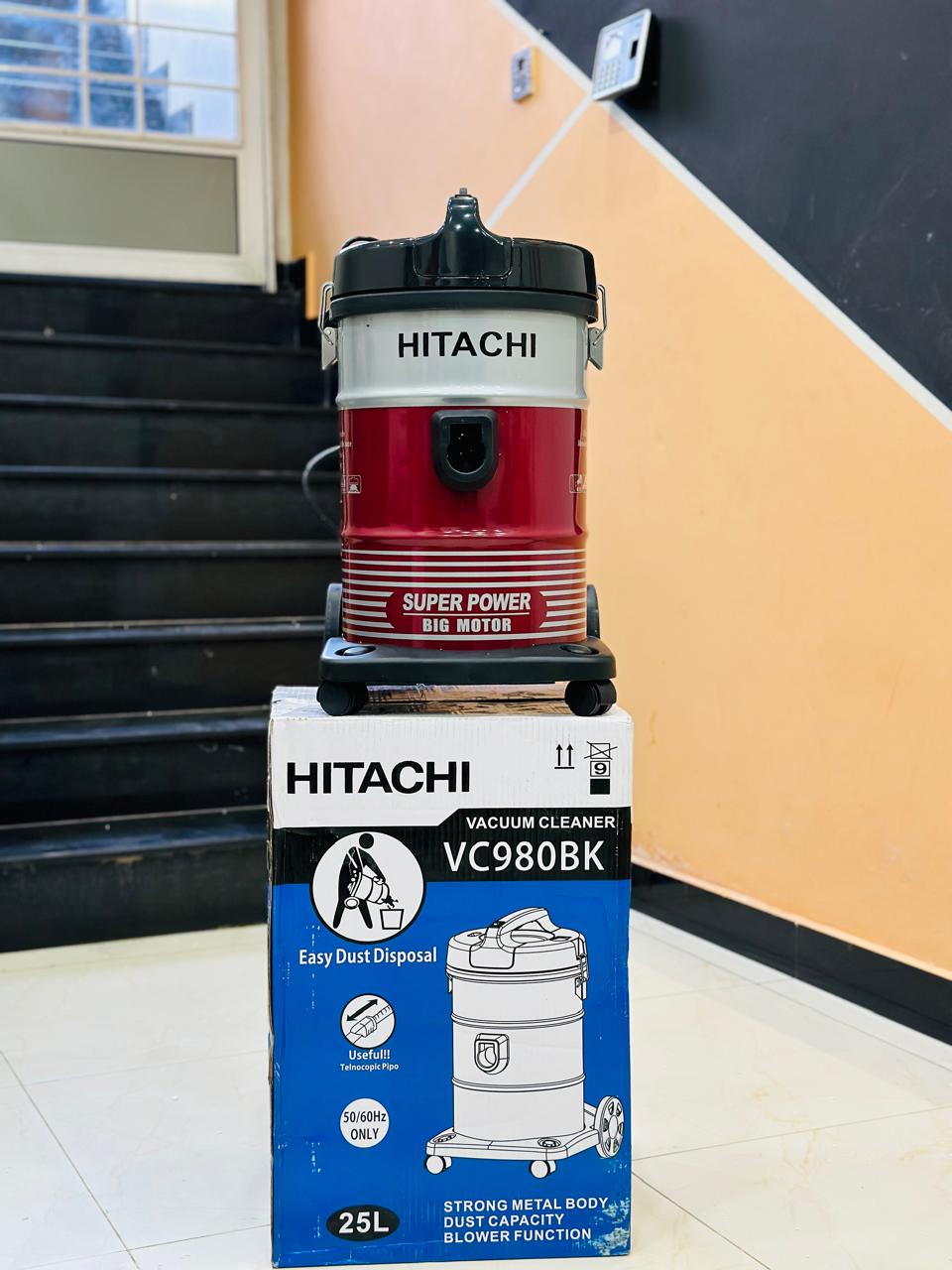 HITACHI IMPORTED VACUUM CLEANER 25 L