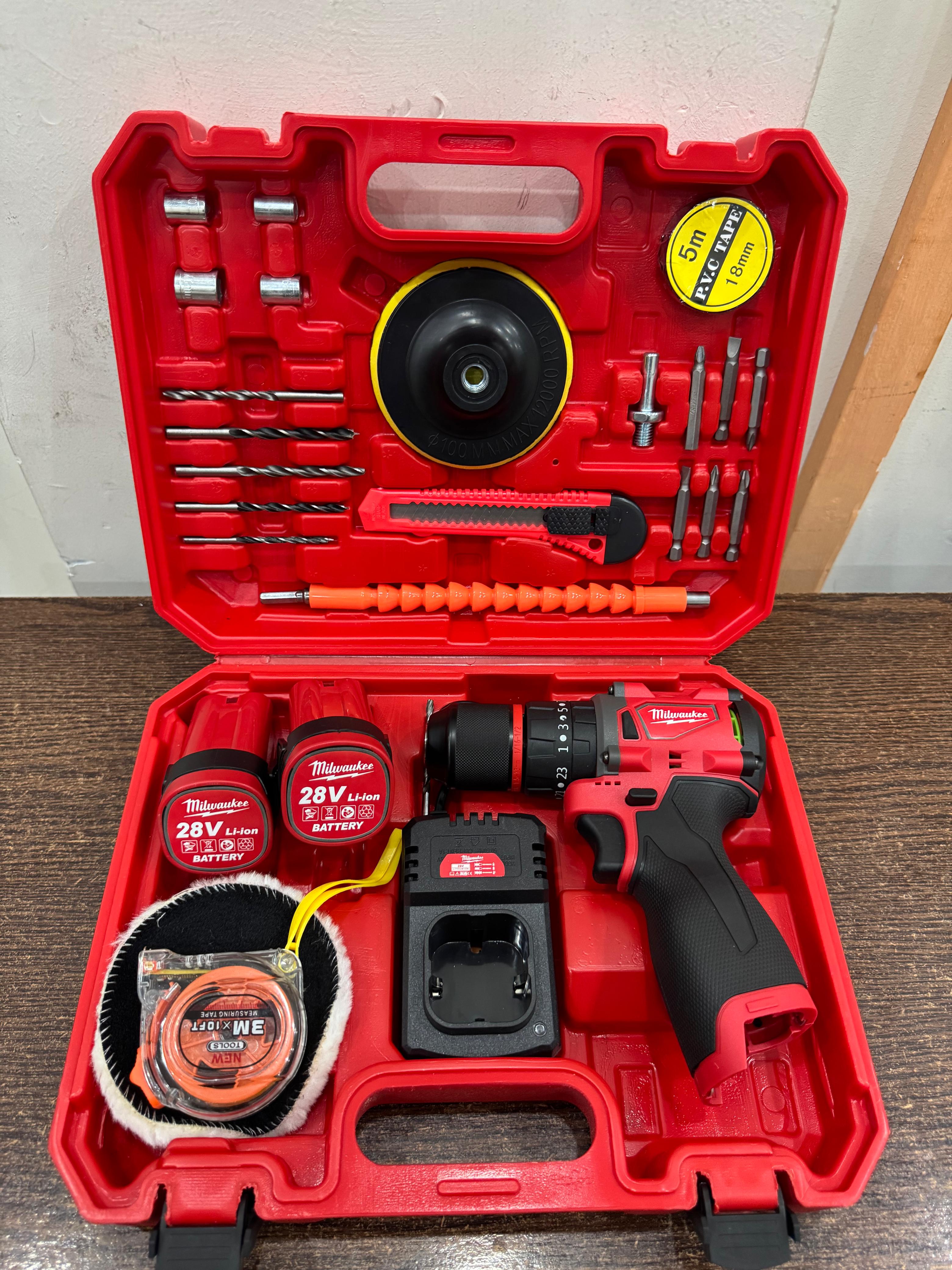 Milwaukee Brushless 28V Drill machine with Toolkit