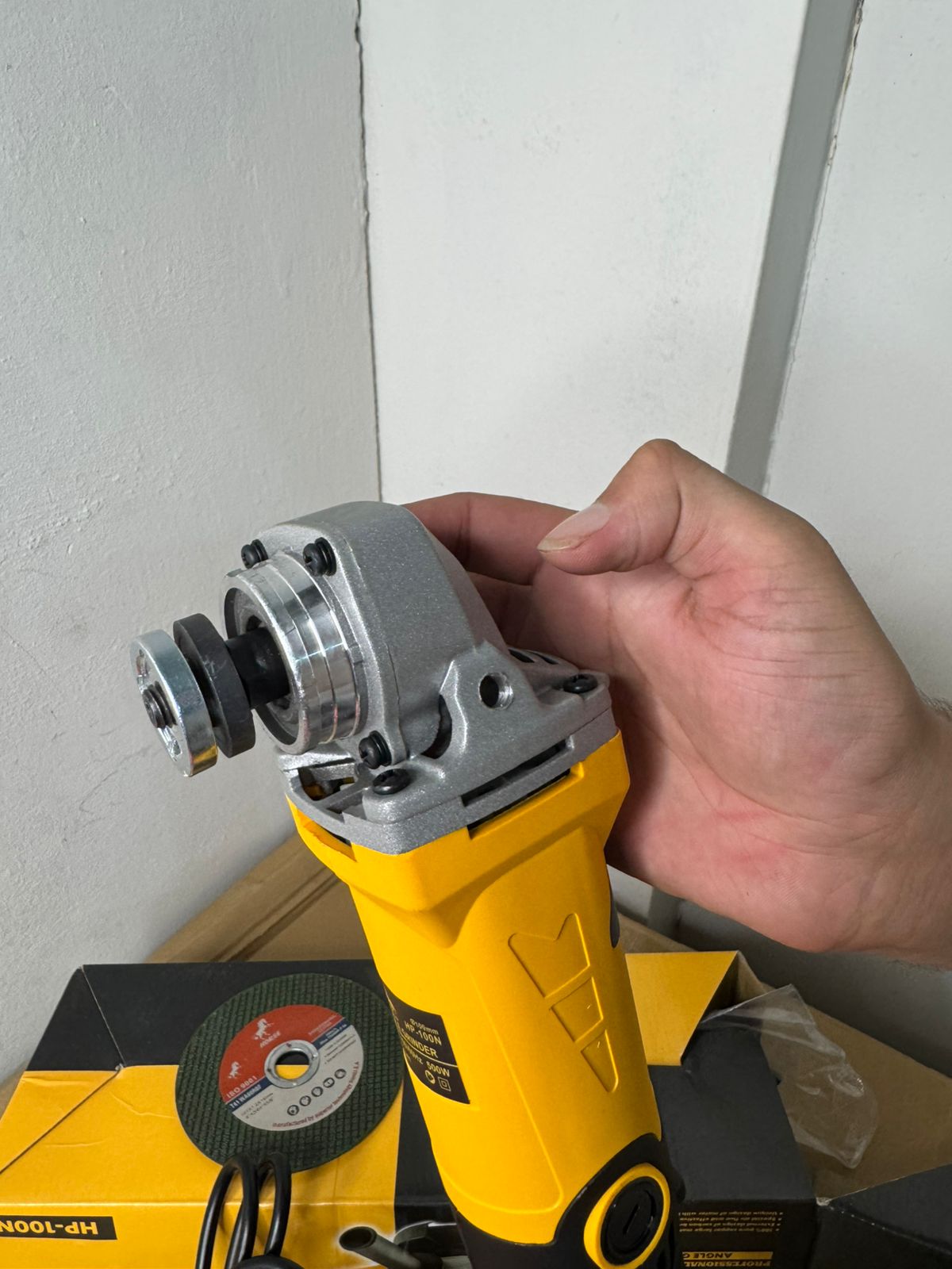 Heavy-Duty Electric Angle Grinder With Soft Grip
