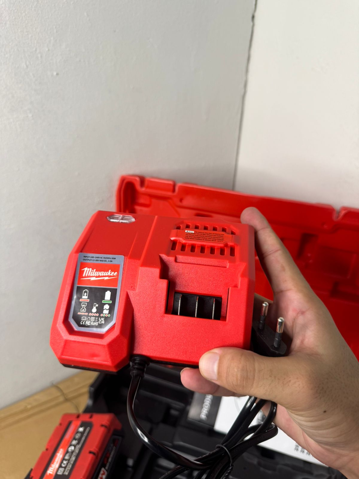 Milwaukee 88V High-Torque Brushless Drill with Dual Batteries