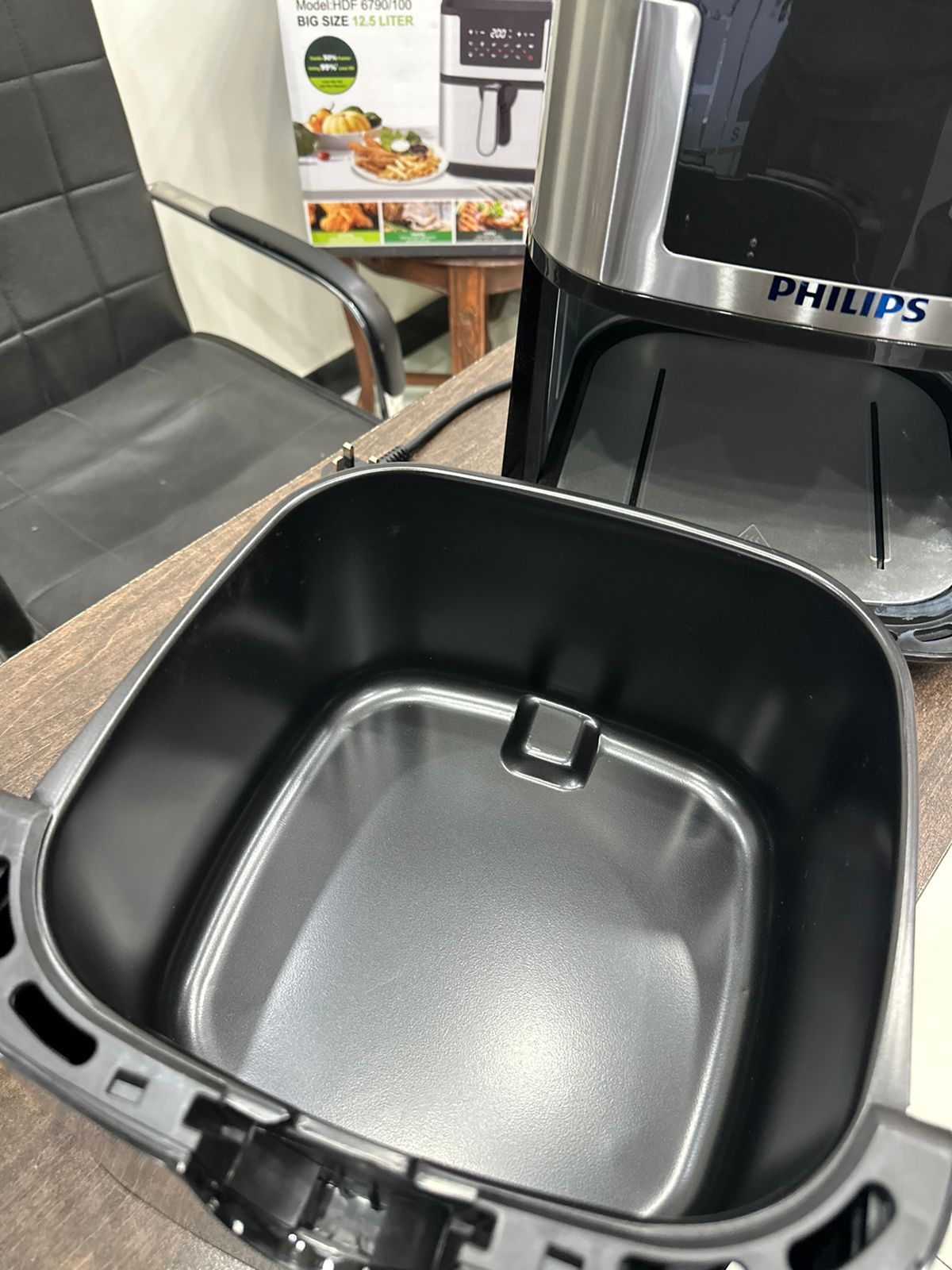 Philips Digital Air Fryer | 12.5L Capacity