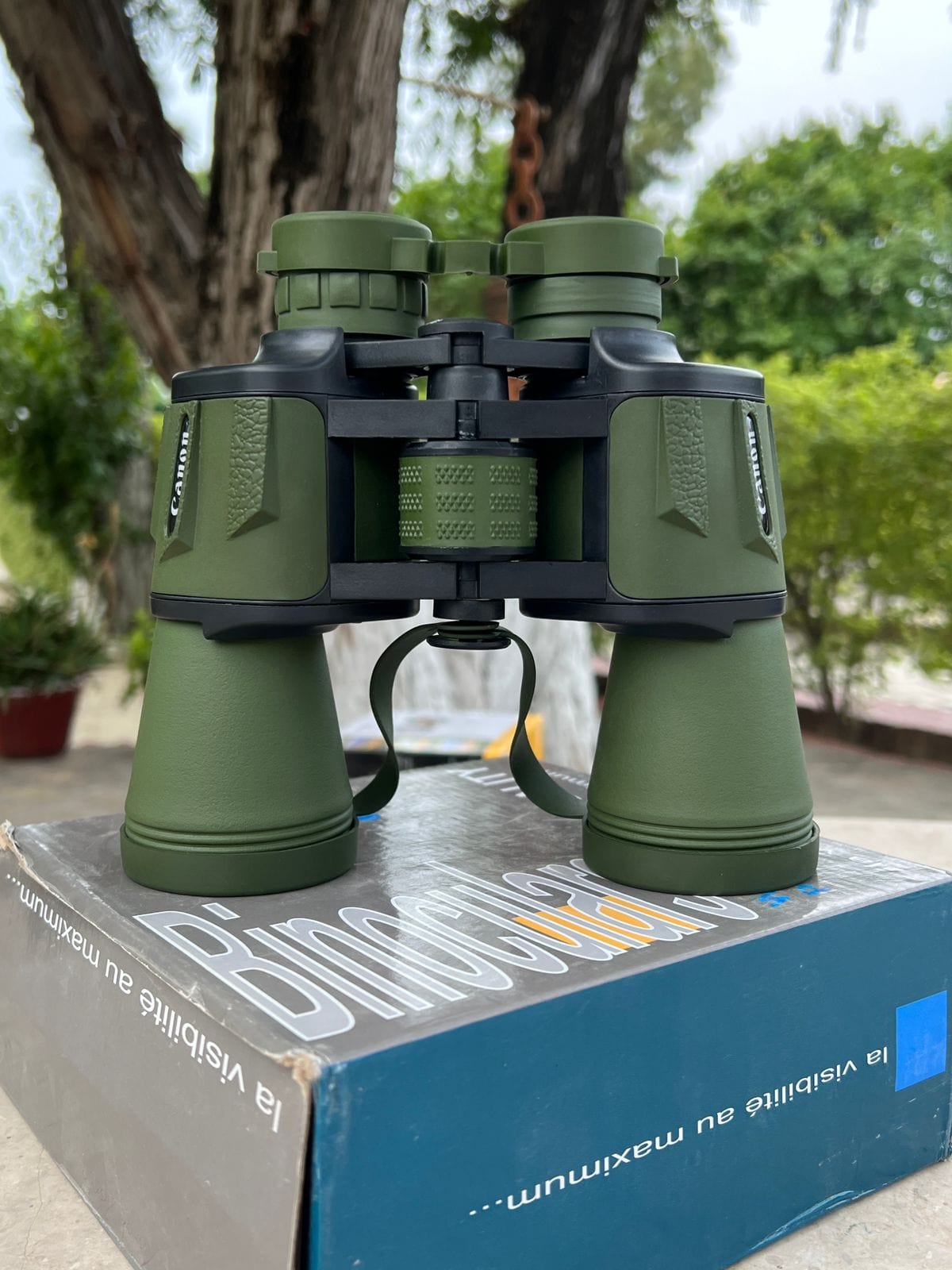 Canon 20×50 Premium Binoculars