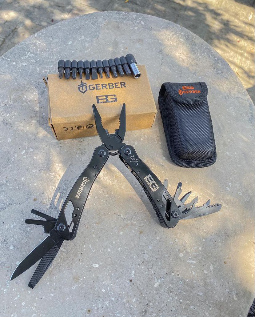 Multi-Tool Pocket Knife Folding Pliers
