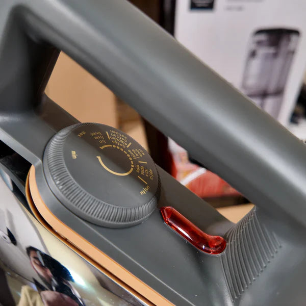 Lot Imported Geepas Automatic Dry Iron GDI23016
