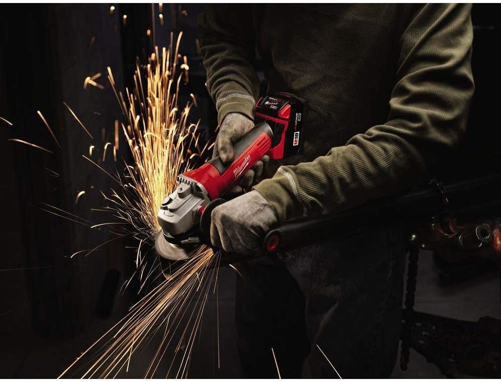 Milwaukee Brushless Angle Grinder with 88V battery {5 inches}