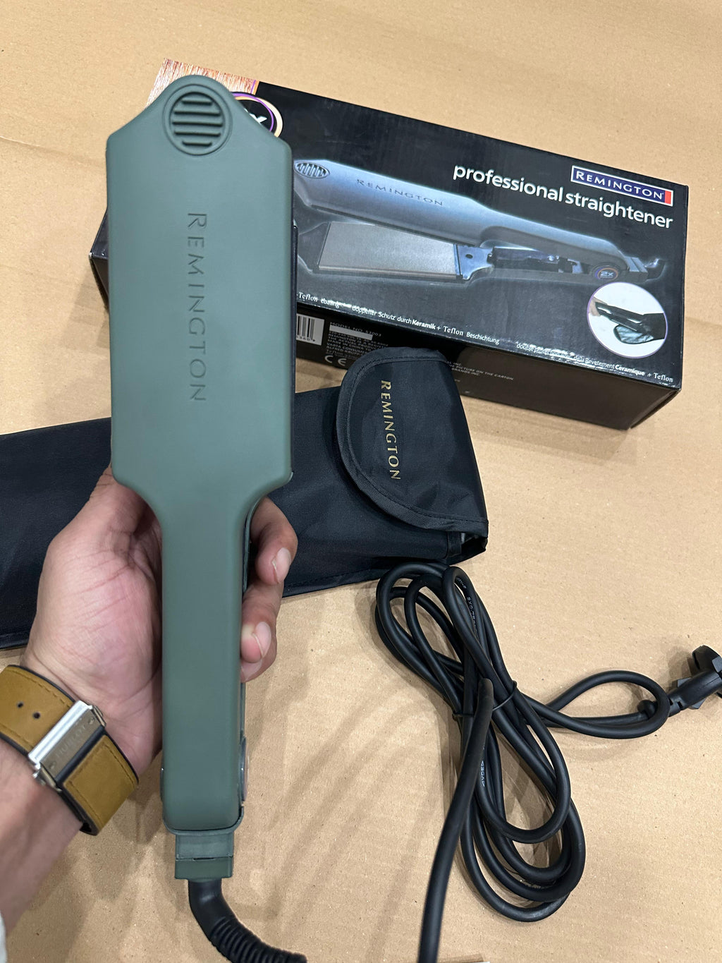REMINGTON HAIR  STRAIGHTENER S-3003