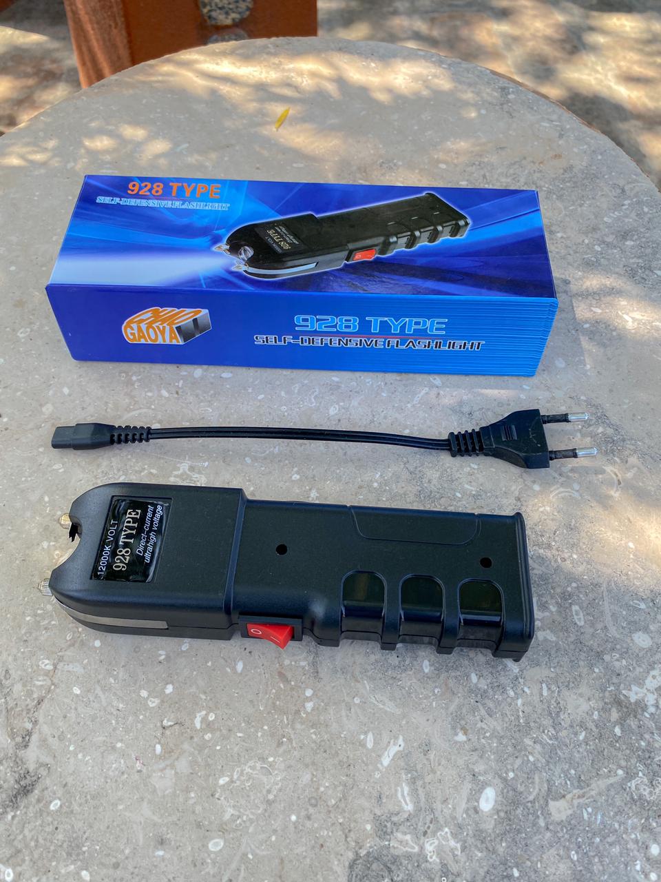 Extremely Powerful 928 TYPE Taser