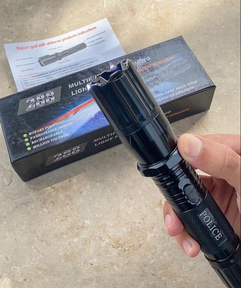 1 Million volts 3in1 multi functional Taser